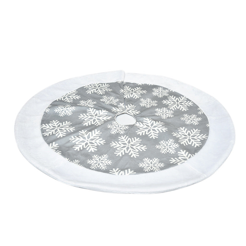 Silver Snowflake Christmas tree skirt, 39 in
